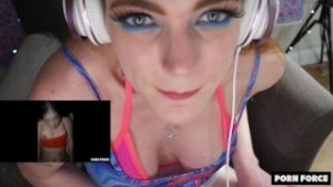 Carly Rae Summers Reacts to ROUGH POWER FUCK MAKES HER BRAIN MELT – PF Porn Reactions Ep IV ´