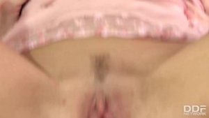 Ultra Horny Girlfriend Cayenne Klein gets wild for Morning Dick