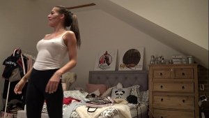 Big Tits y. Babes House Party