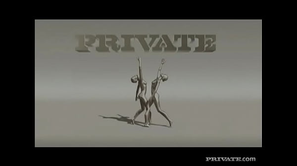 Brandy Gets a Facial after Sucking Dick in an Outdoor MMF Threesome