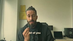 Creando contenido fetichista en una master class de sexo