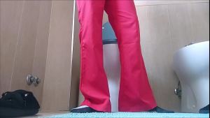 it’s toilet time with my red pants
