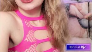 RevealMe || ITALIAN MILF IN PINK LINGERIE MASTURBATES WITH TOYS AND FINGERS