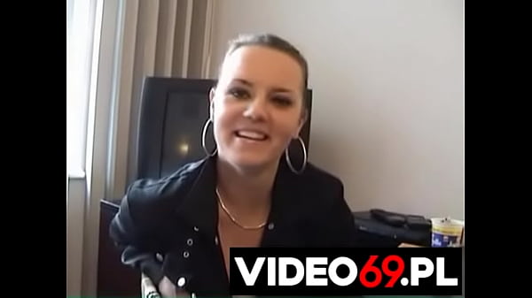 Polskie porno – Na castingu Basieńka wyczynia cudeńka