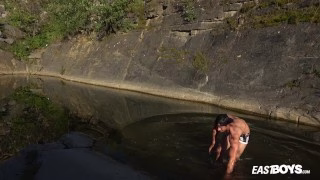 Kent Mills – Muscle Worship and Jerking off