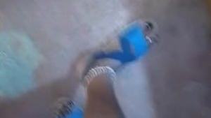 ලංකාවේ කෙල්ලගෙ ලස්සන කකුල් lankan girl feet fun