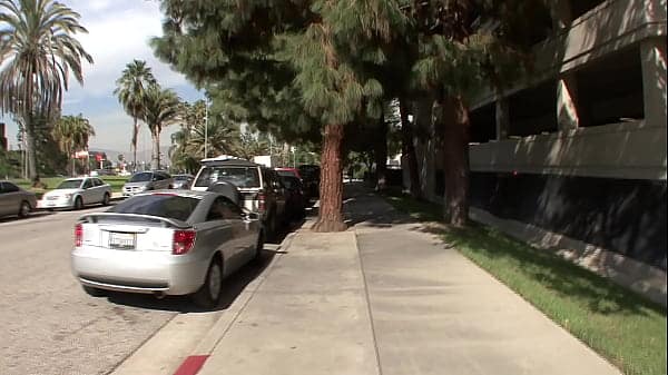 Alexis Texas Rides His Big Dick on the Bed