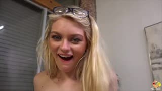 Come Play with Me! – Alli Rae