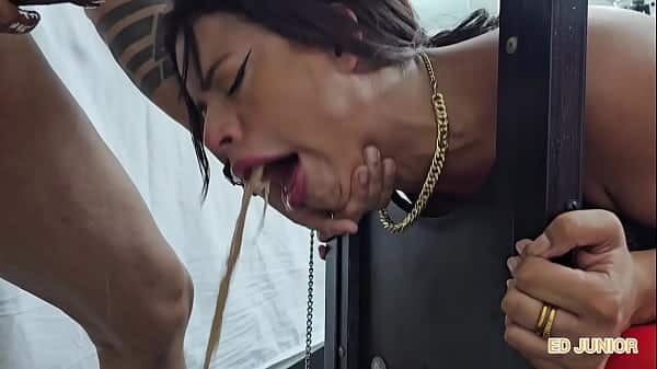 ED JUNIOR SE VINGA DA DOMINATRIX FUDENDO ELA SEM CAMISINHA COM FORÇA(COMPLETO NO RED E NO SHEER)