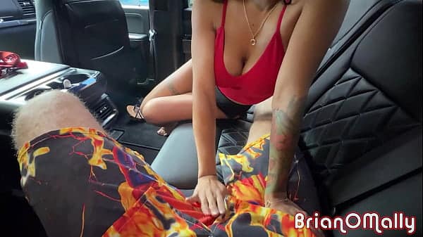 Fucking a Baddie in the Back of the Truck – Alice Thunder – Brian O’Mally –