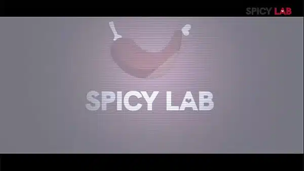 Pussy to other girl pussy in pervert threesome with blonde and brunette ù