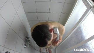 Roger Cossey – Day 1 – Shower