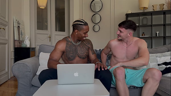 We called a Russian Bitch and filled both her Holes at the Once – Kinuski