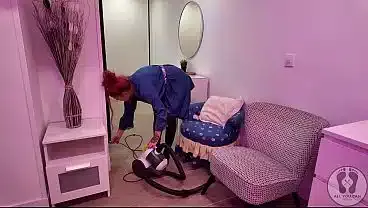 4K VACUUM CLEANER VACUUMING MY TITS ASS PUSSY TILL ORGASM