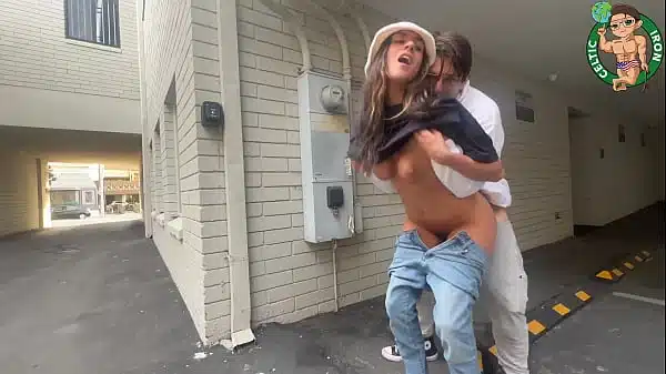 COMPLETE GIRLFRIEND EXPERIENCE: Latina Teen Aubry Babcock Beverly Hills Home Load 3