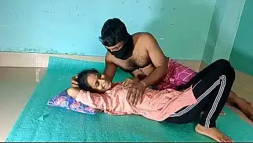 Desi Bhabhi’s First Romantic Kiss Turns Into Hard Devar Fuck