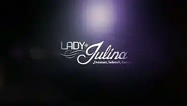 Du akzeptierst langsam, dass du in Keuschhaltung von mir getrieben wirst und ich die Kontrolle über deinen Orgasmus und deinen Schwanz übernehme. Denn du wirst in Keuschheit gehalten und wirst keinen Orgasmus mehr bekommen