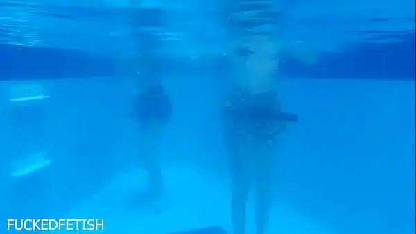 Yessica Bunny   Helen star horny sexy duo pool