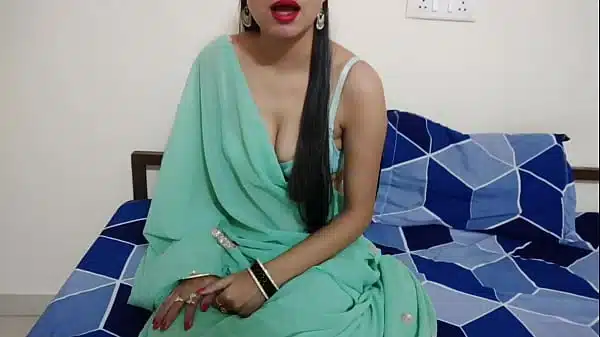 Chachi bhatija XXX sex videos | Bhatija tried to flirt with aunty mistakenly chacha were at home | full HD hindi sex video with hindi audio