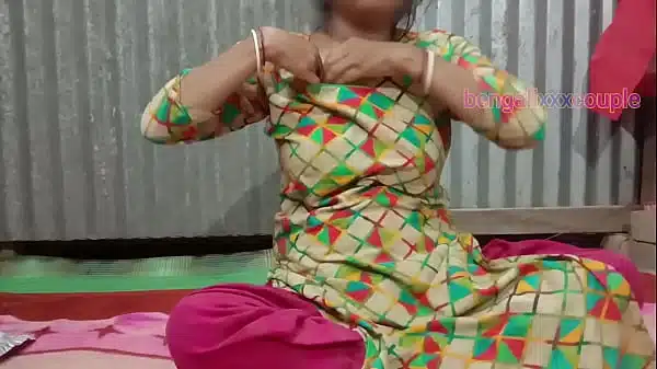 cute beautiful hot and sexy bengali xxx model Tumpa pussy fingering