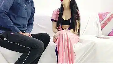 नौकर और मालकिन के बीच का सेक्स वीडियो (हिंदी में) XXX