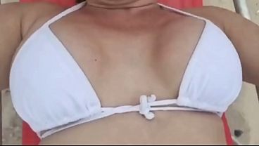 Passeio no carro atrás de diversão sexual