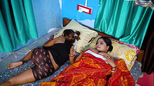 DESI BOYFRIEND HARDCORE FUCK WITH HER GIRLFRIEND’S MOTHER AT NIGHT FULL MOVIE ( HINDI AUDIO )